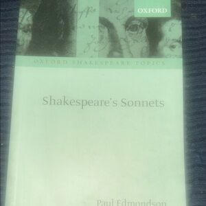 Oxford Shakespeare Topics in Green and White
